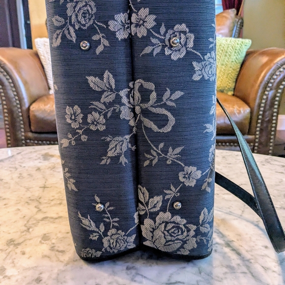 Brighton Vintage Blue Rose Tapestry & Leather Handbag EUC - Picture 5 of 9